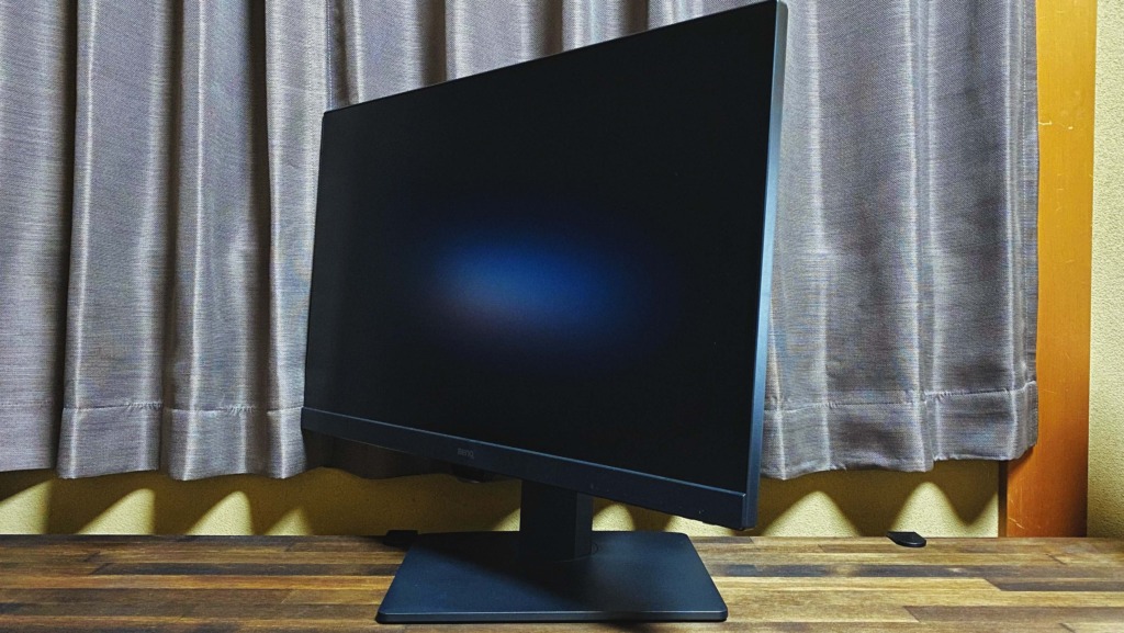 BenQ GW2785TC スウィーベル左