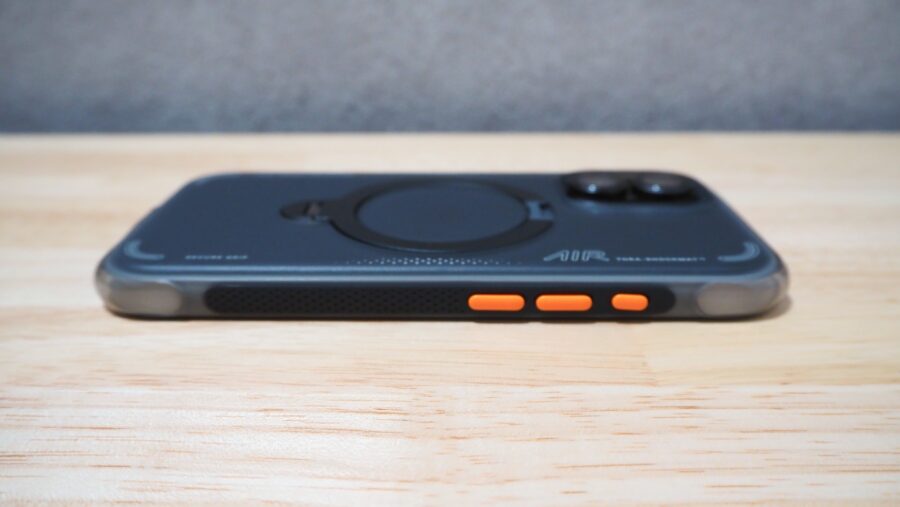 TORRAS Ostand Q3 Airの交換可能カラーボタン